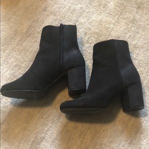 Old Navy Faux suede booties
